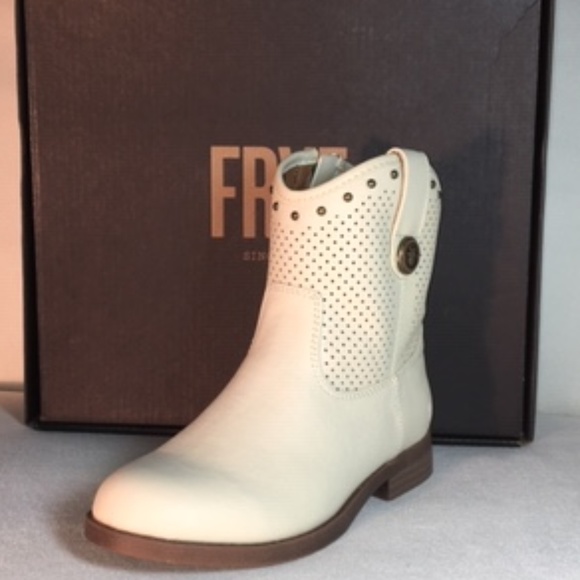 FRYE Kids Shoes - Kids Size 13 - Picture 2 of 4